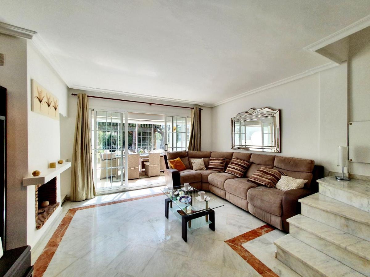 Appartement Lomas De Cabopino House *