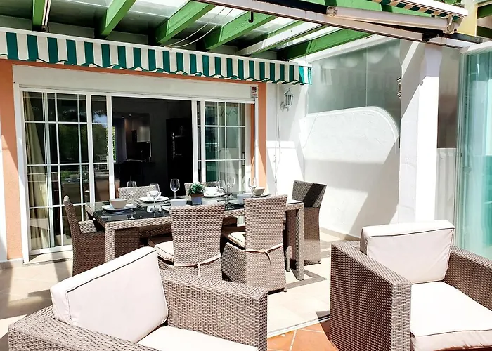 Lomas De Cabopino House